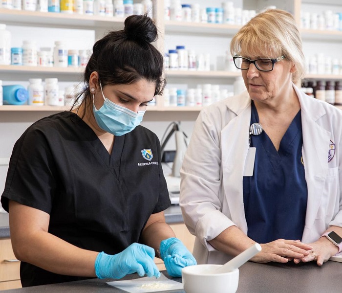 What is a Pharmacy Technician